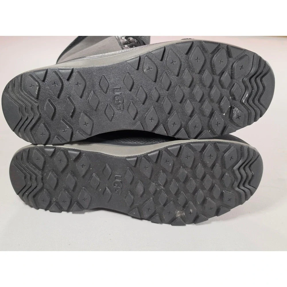 UGG Adirondack III Waterproof Winter Boots Black Grey Leather 1095141 Womens 9